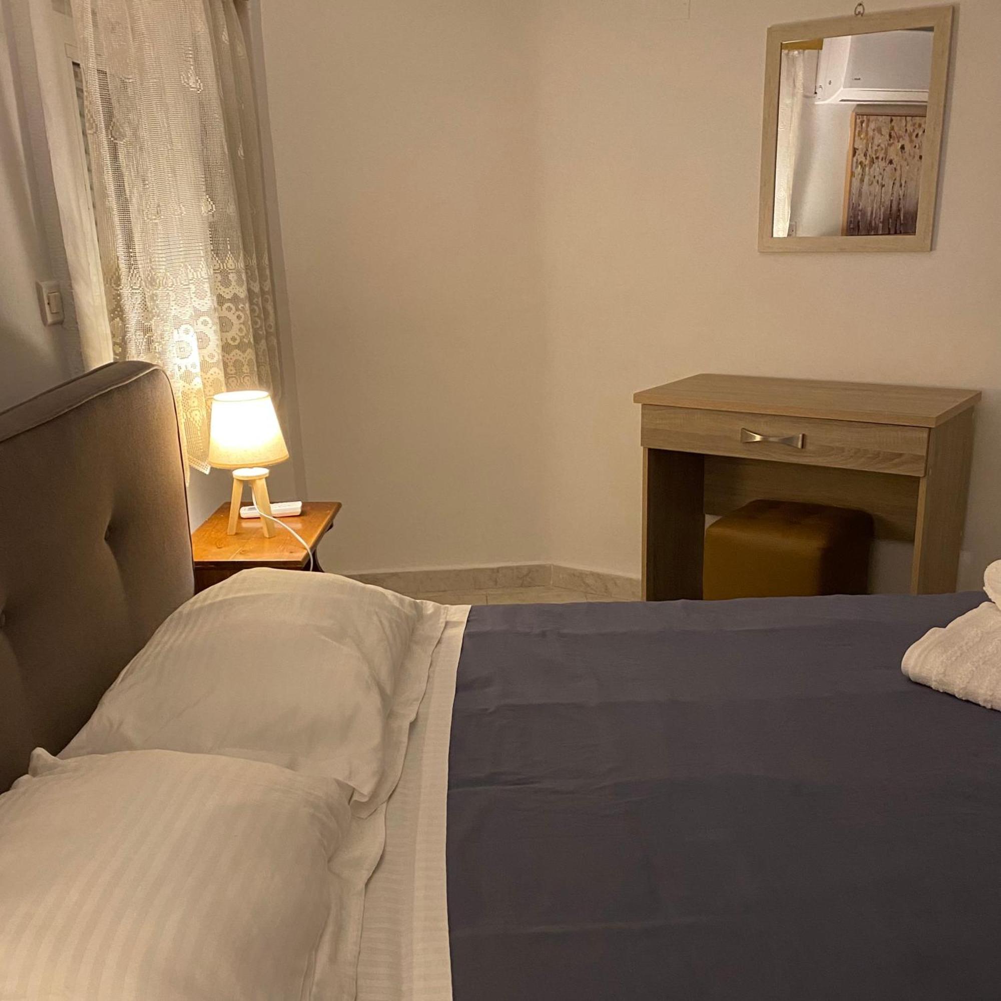 Stella'S Apartment Mytilene Ngoại thất bức ảnh