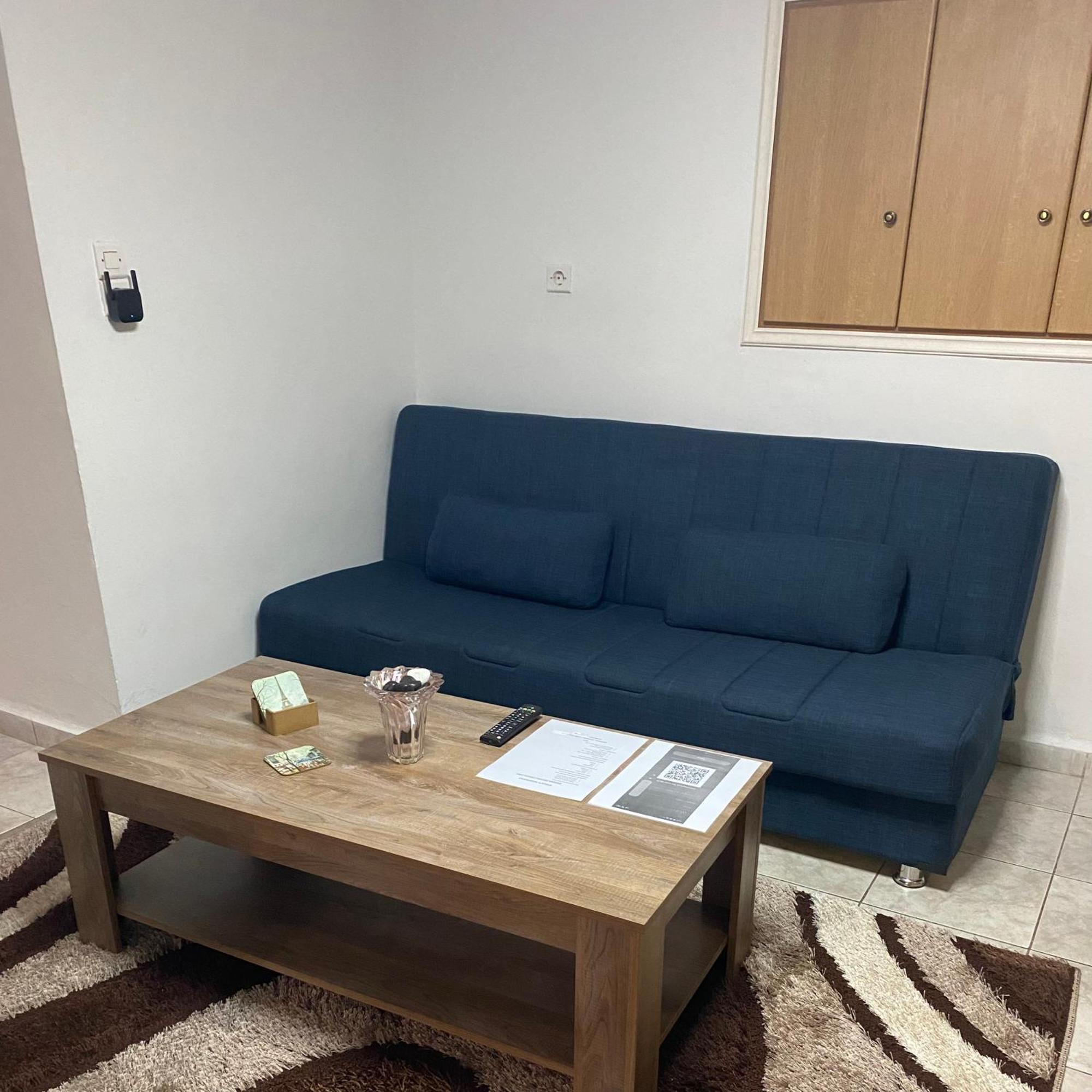 Stella'S Apartment Mytilene Ngoại thất bức ảnh
